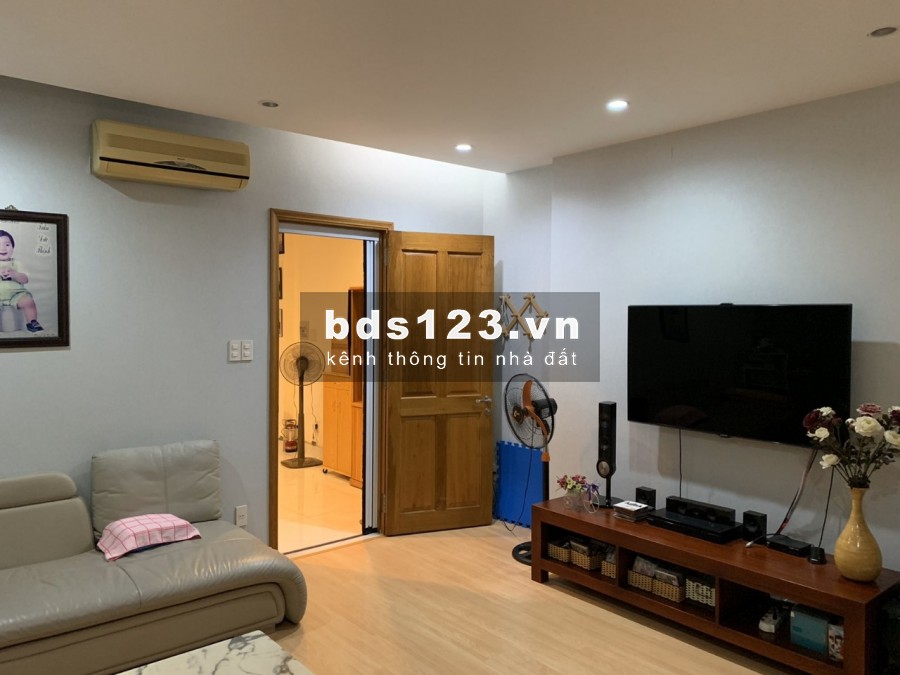 Cho thuê Nhà trệt 3 lầu 4 phòng ngủ nội thất cơ bản đường nguyễn tuyển, Bình Trưng Tây, Q2
