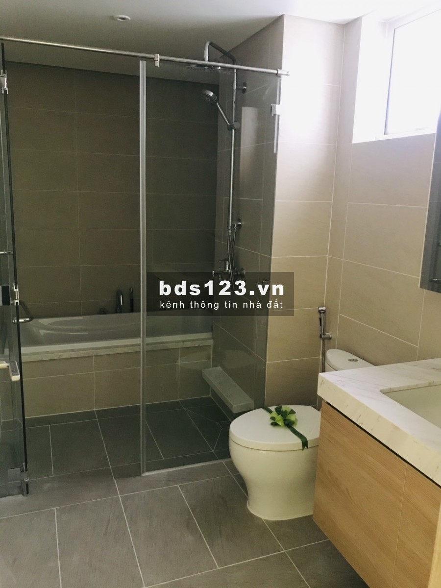 Cho thuê căn 3pn, block A, giá 17 triệu/tháng (cam kết rẻ nhất khu Sadora)