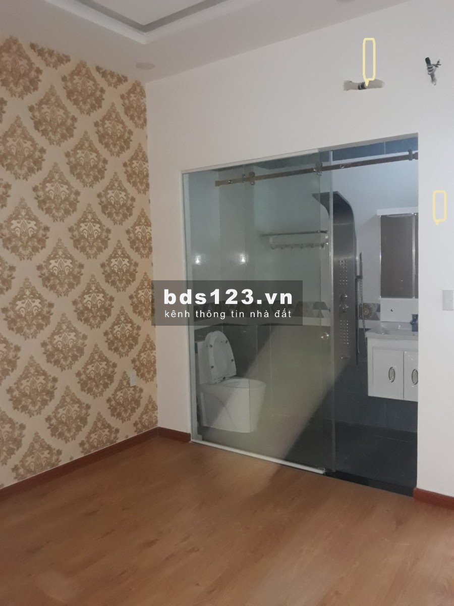 Nhà mới 100% HXT Nguyễn Sỹ Sách Lững, 3L, 5 PN, 5 WC Full ML