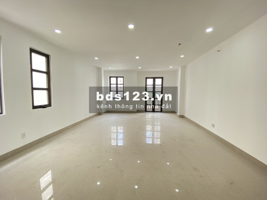 Cho thuê nhà nguyên căn CItyland Park Hills trệt 4 lầu đối diện chung cư