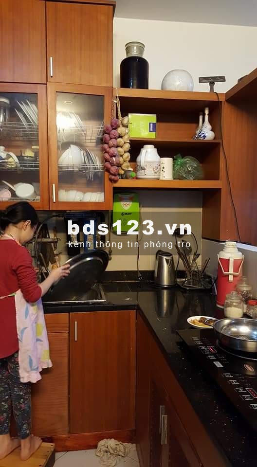 Cho thuê nhà tập thể tầng 5 rộng rãi, thoáng mát Quận Hai Bà Trưng