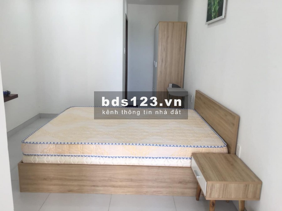 Cho thuê căn hộ 2PN- 2WC -75m2 chung cư Orchard Park View đường Hồng Hà giá chỉ 15tr/th bao phí QL