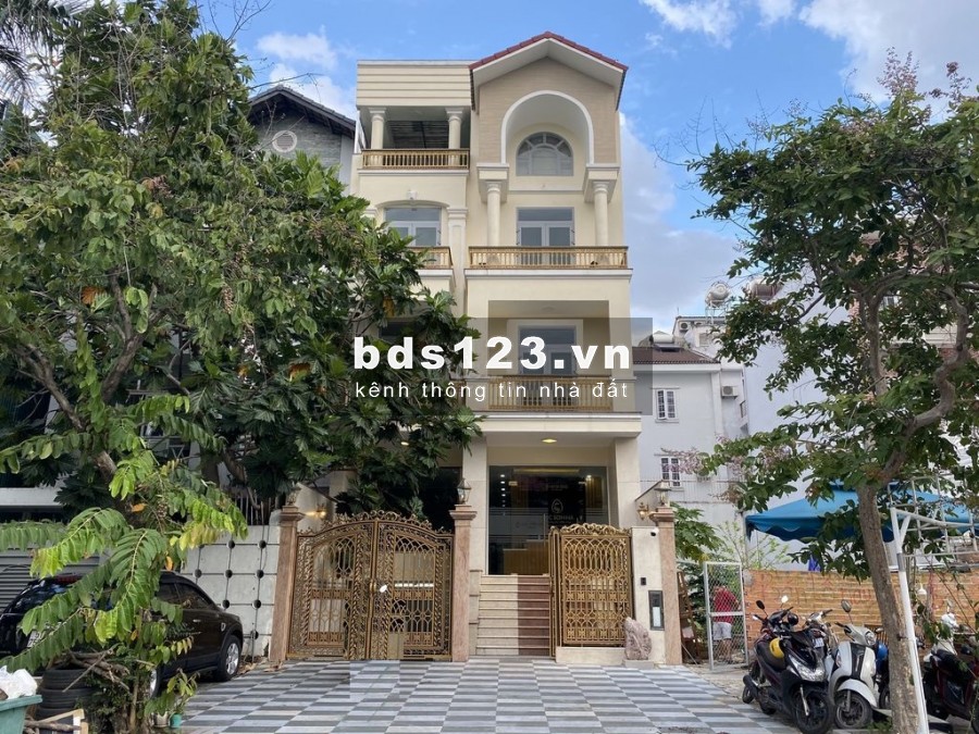 Cho Thuê Buiding 689m2 hầm 4 sàn Đ.34 Trần Não Bình An Quận 2