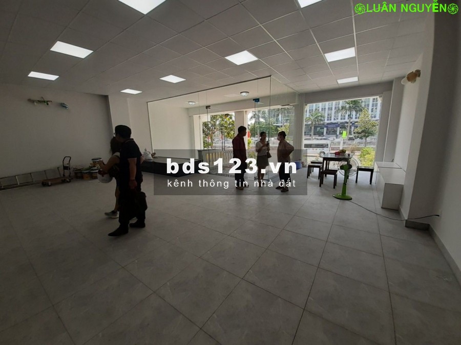 Cho Thuê Nhà VP 680m2 Hầm 4 Sàn trống suốt thang máy vũ tông phan An Phú Quận 2