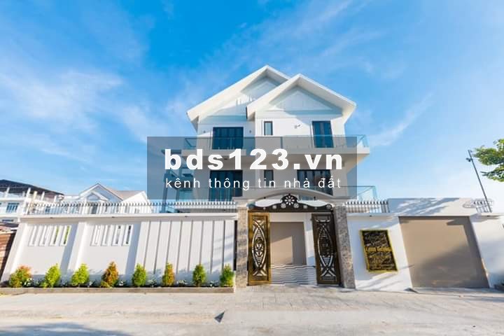 Villa sân vườn TRỆT, 2 LẦU, 4 PN 380m2 Bình An, An Phú, Thảo Điền 46tr/tháng