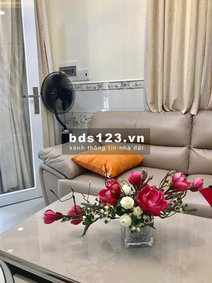 Hẻm xe hơi Trần Quốc Thảo, Quận 3, tặng nội thất 1 tỉ giá chỉ 3.69 tỉ