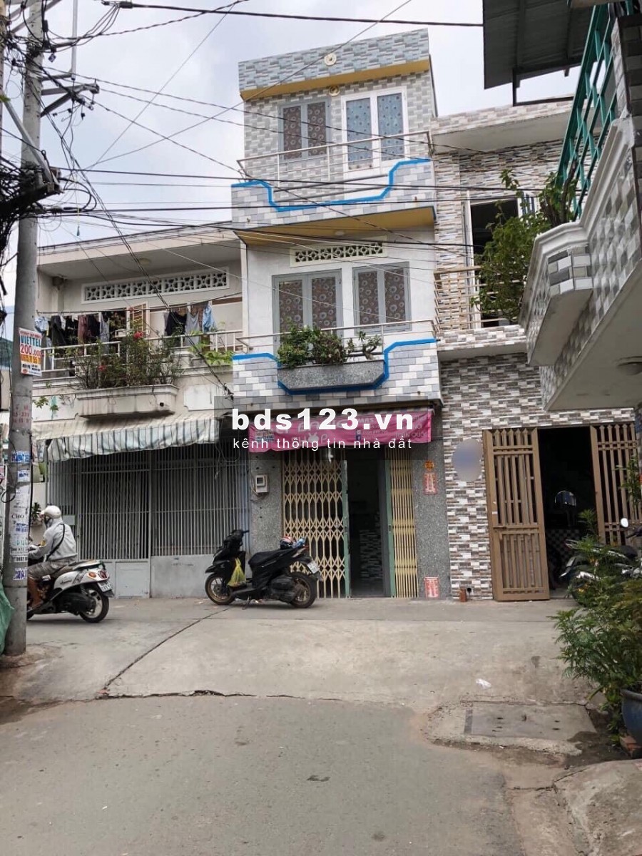 Cho thuê nhà nguyên căn đường Hương Lộ 2
