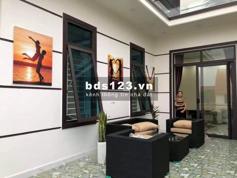 Cho thuê Biệt thự sân vườn 7 phòng 400m2 Đường 23 Bình An Quận 2 MS:740