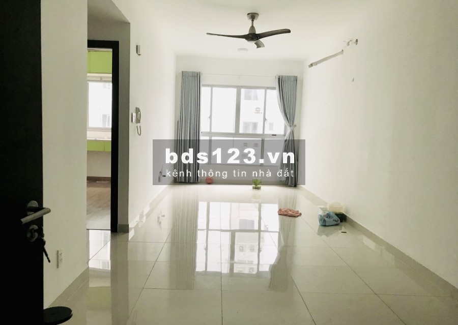 cho thuê gấp căn hộ 2PN ngay siêu thị Aeon Tân Phú, khu celadon city 9tr/1t