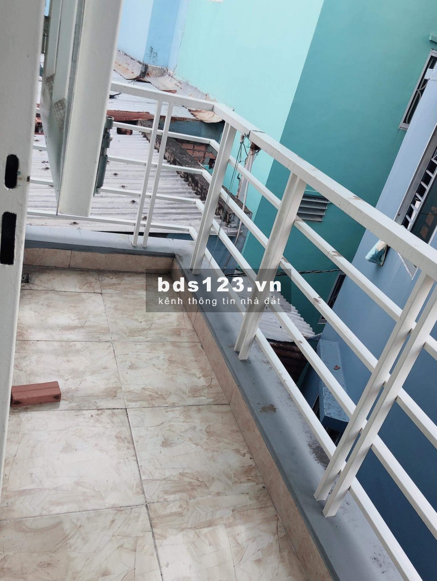 Hẻm xe hơi Quận 10, 3 tầng đã hoàn công đầy đủ giá 3.7 tỉ thương lượng
