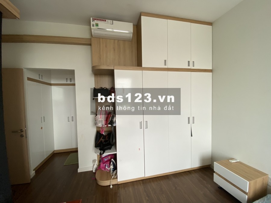 Chủ nhà cần ra nhanh căn hộ Jamiala KĐ 2PN 80m2, đầy đủ tiện nghi. giá 2,8 tỷ bao hết. LH 0909.321.775