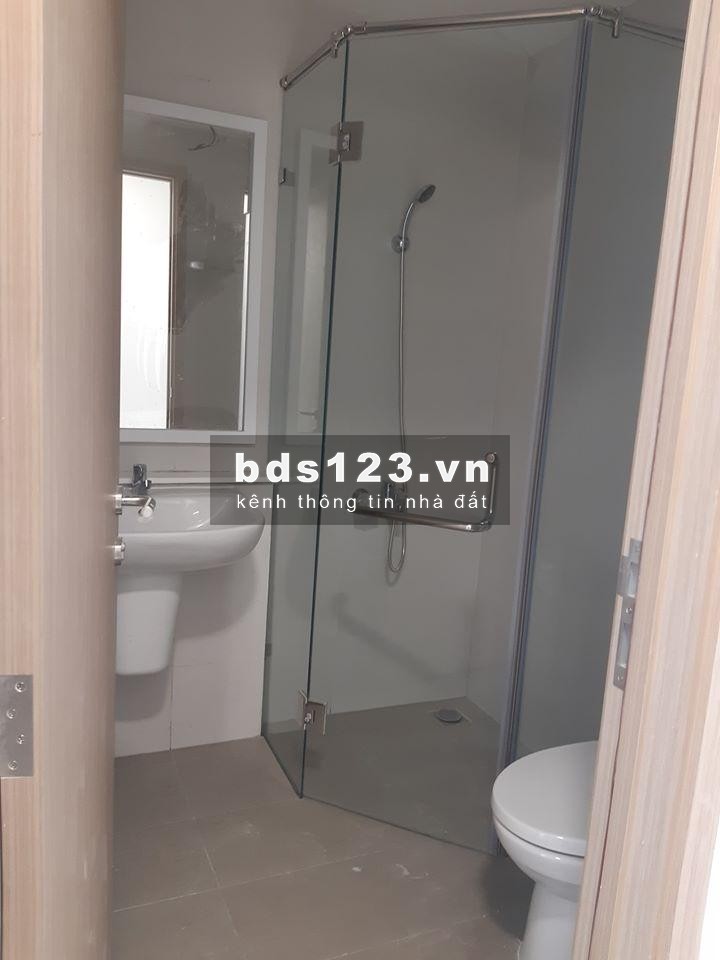 Bán gấp CH 2pn dt 67m2 căn góc có lô gia riêng chênh tốt so với giá gốc liên hệ xem nhà 0931820448 gặp em Đức
