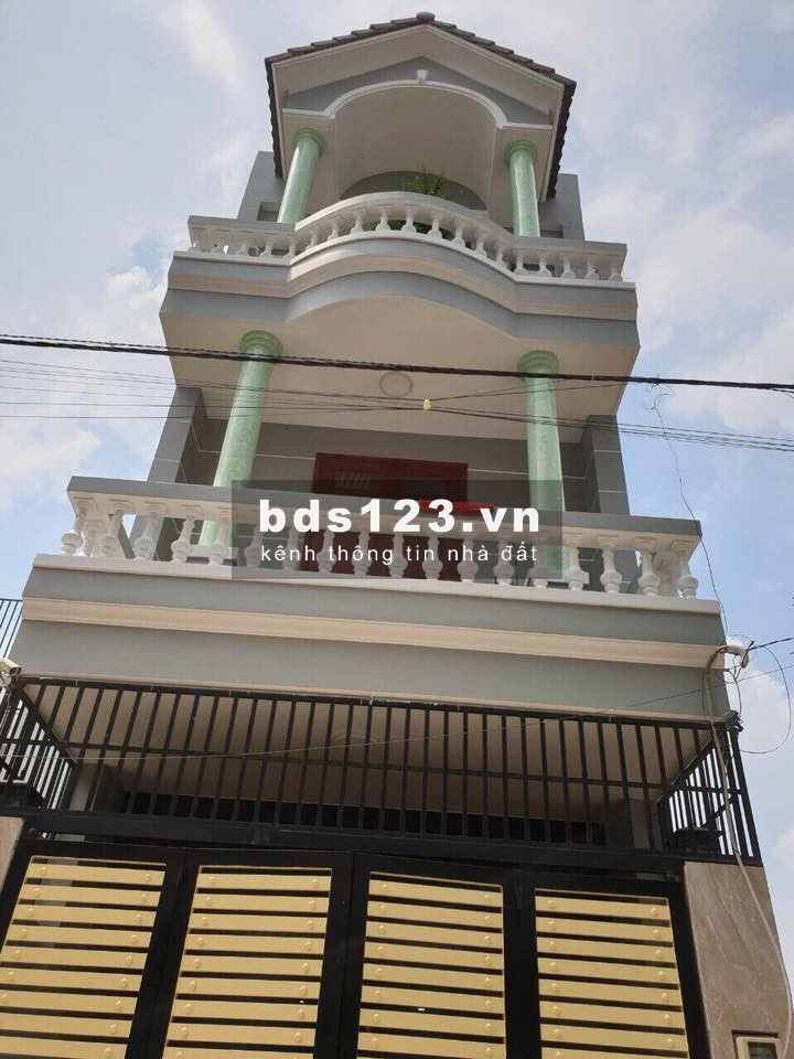 Nợ ngân hàng bán gấp nhà 2 lầu Gần Bệnh Viện Triều An, SHR giá 1.76 tỷ