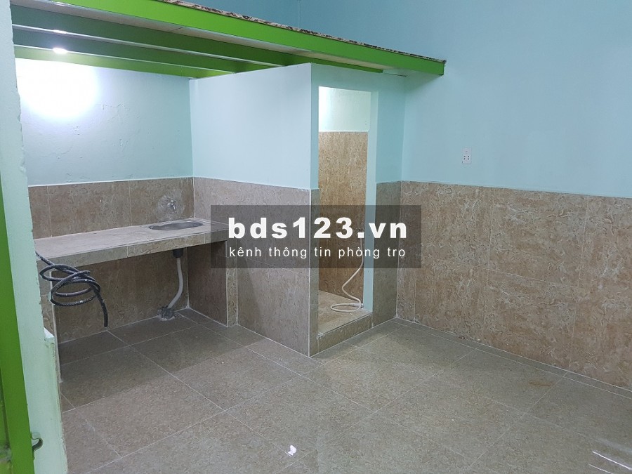 Phòng trọ cao cấp, 25m2, có gác lững, bếp nấu ăn, an ninh, mới 100%, rất thoáng mát