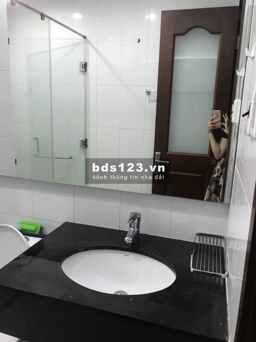 Thuê căn hộ Cộng Hòa Plza, 2 phòng ngủ/2WC đủ tiện nghi 11.5 Triệu / Tháng Tel 0942*811*343 Tony đi xem ngay (Giá cực tốt trong tháng)