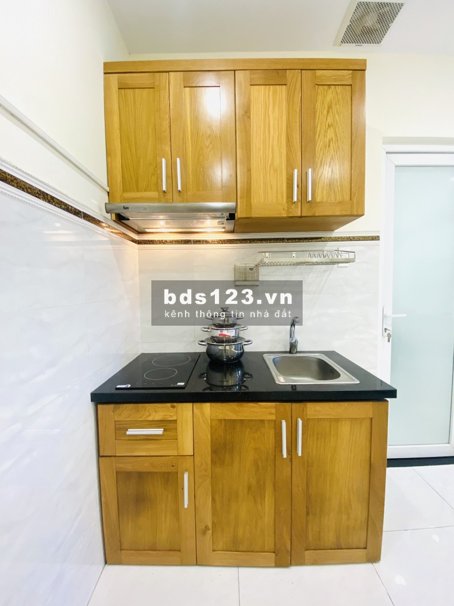 Căn hộ cao cấp Lê Văn Sỹ, Quận 3, Gần Trần Quang Diệu, Babcol cửa sổ, đầy đủ tiện nghi
