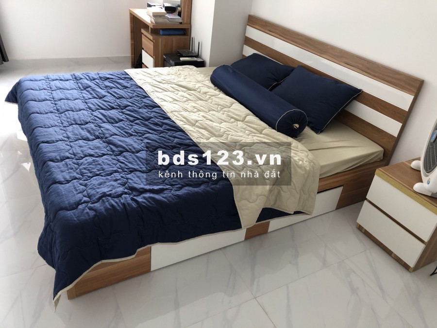 HOT Bán lỗ căn hộ Saigon South 95m2 giá 3.5 tỷ 3 phòng ngủ full nội thất.LH 0938011552