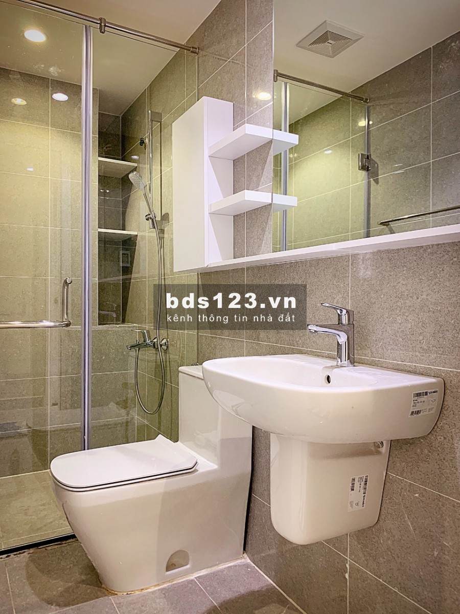 Hot! Thuê căn hộ Terra Royal 2 phòng ngủ/1WC đầy đủ nội thất 17 Triệu Tel 0942.811.343 Tony (Zalo/viber/phone) đi xem