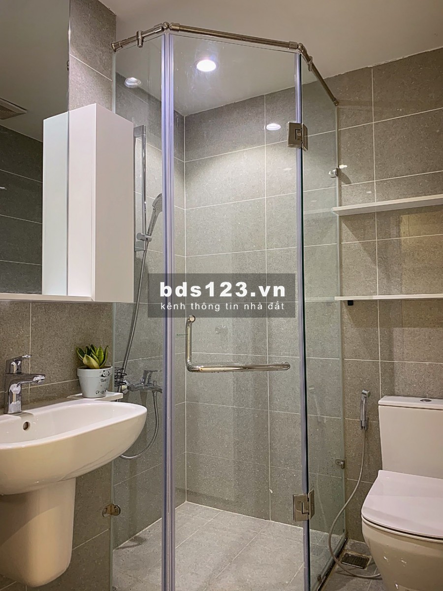 Thuê căn hộ 3 phòng ngủ Terra Royal full tiện nghi mới 28 Triệu Tel 0942.811.343 Tony (Zalo/viber/phone) đi xem thực tế