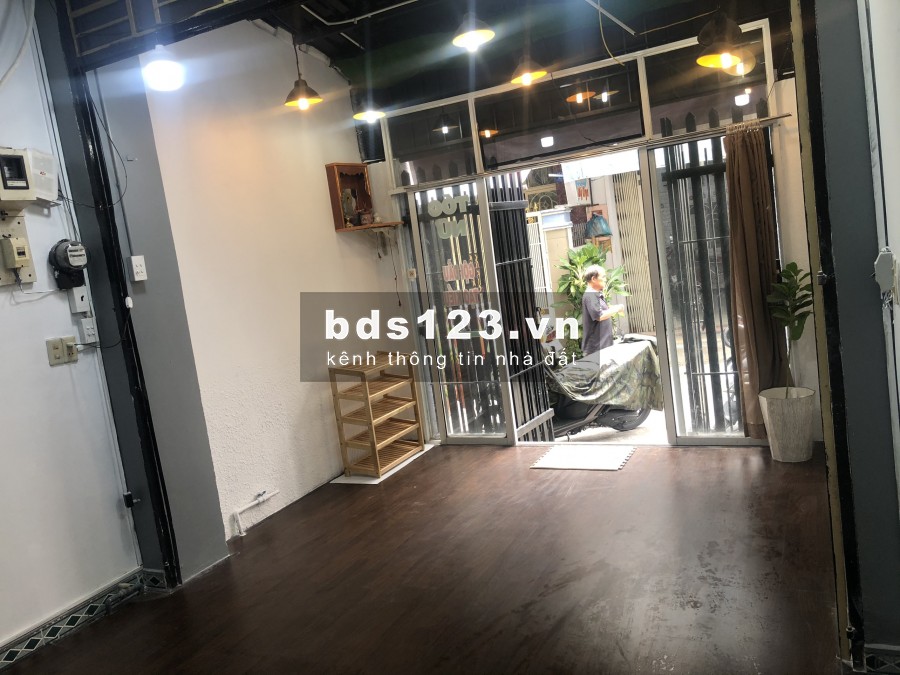 Mặt bằng Q10, chợ Hoa Hồ Thị Kỷ 32m2 kinh doanh tự do