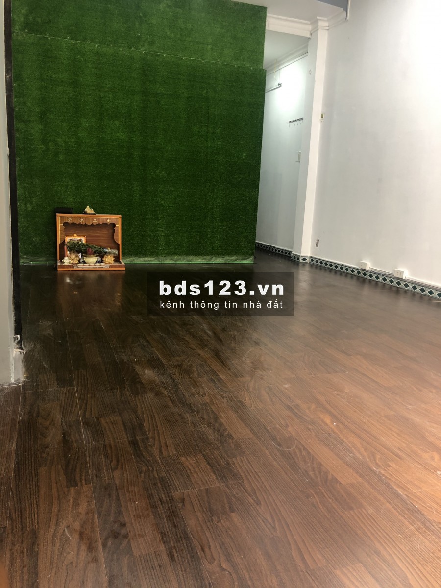 Mặt bằng Q10, chợ Hoa Hồ Thị Kỷ 32m2 kinh doanh tự do