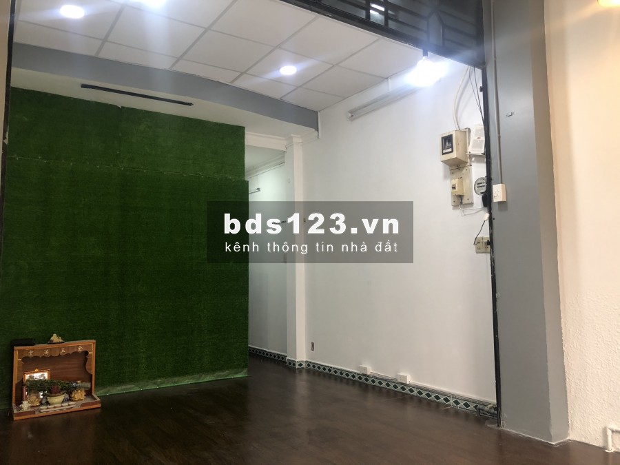 Mặt bằng Q10, chợ Hoa Hồ Thị Kỷ 32m2 kinh doanh tự do