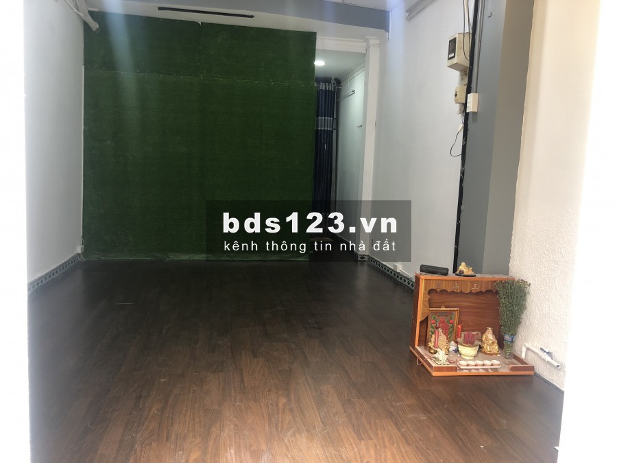 Mặt bằng Q10, chợ Hoa Hồ Thị Kỷ 32m2 kinh doanh tự do