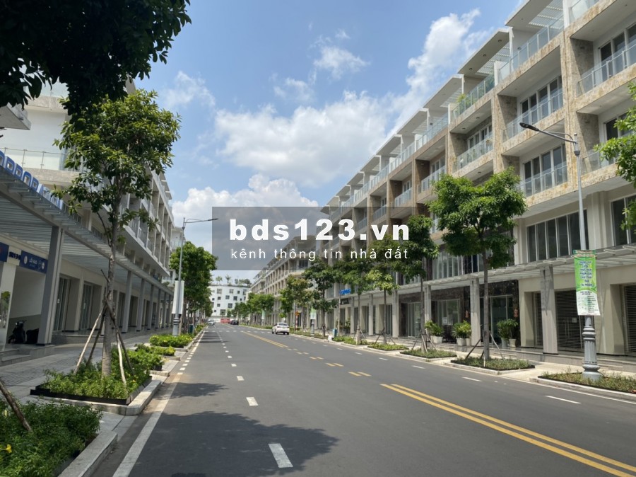 Shophouse thô tại Sarica cho thuê 70 triệu/tháng