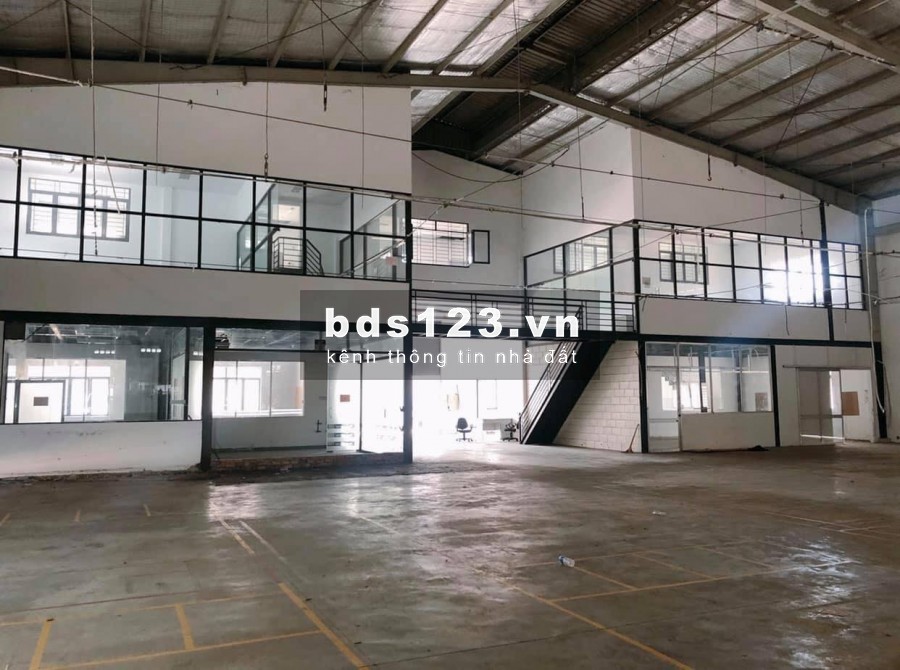 Cần cho thuê nhà xưởng gần 10.000m2 Tân Thới Nhất 17, Quận 12, liền kề Trường Chinh, Phan Văn Hớn