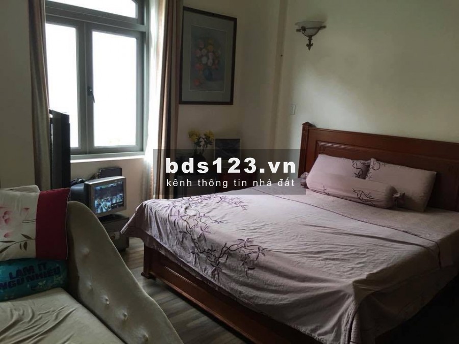 Bán gấp nhà 40m2, 3PN, giá 3.8 tỷ, Hòa Bình, phường 5, Quận 11