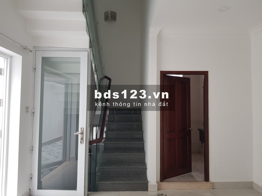 Cho thuê Biệt thự hầm 3 lầu 12x20m Cao Đức Lân An Phú Quận 2 MS:540