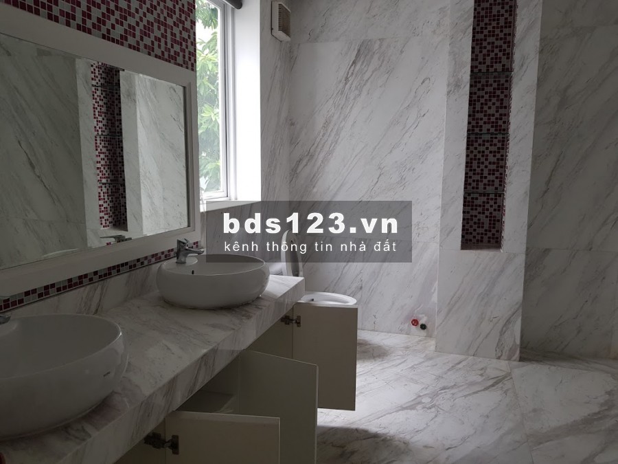 Cho thuê Biệt thự hầm 3 lầu 12x20m Cao Đức Lân An Phú Quận 2 MS:540