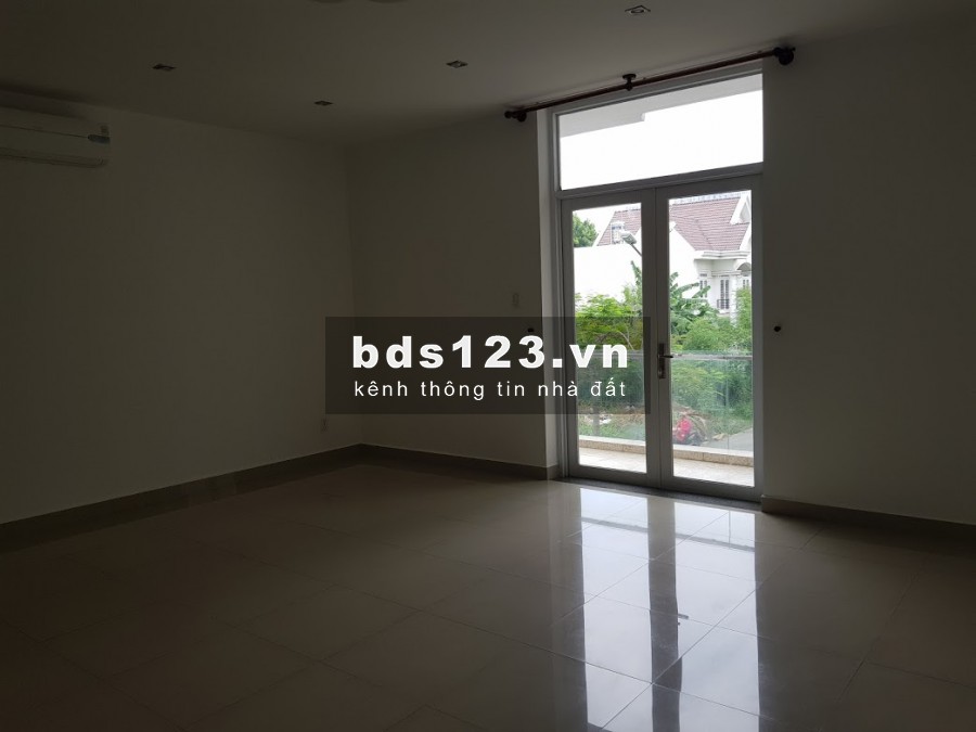 Cho thuê Biệt thự hầm 3 lầu 12x20m Cao Đức Lân An Phú Quận 2 MS:540