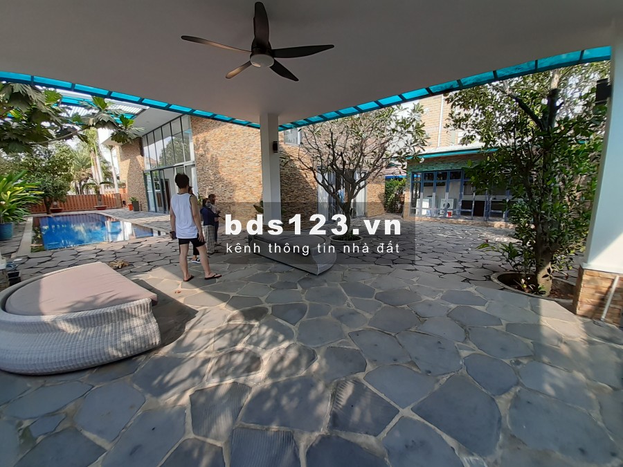 Cho Thuê Villa 631m2 hồ bơi sân vườn Nguyễn văn hưởng Thảo điền Quận 2 MS:345