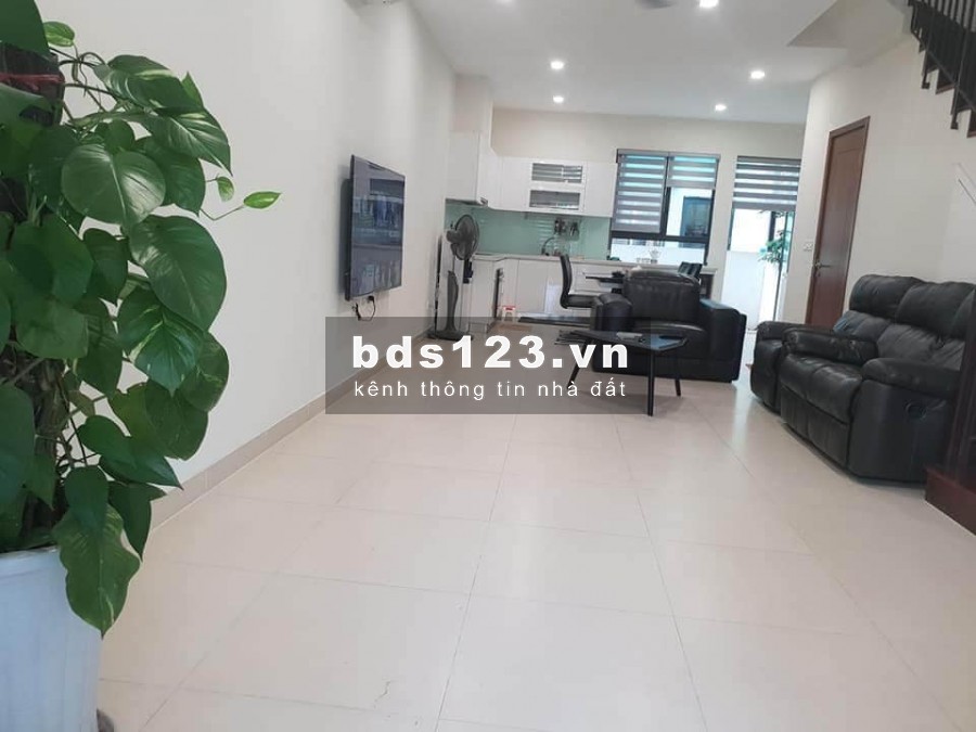 Bán Biệt thự Liền Kề Vinhomes Thăng Long 100m x 4 tầng, không gian thoáng, dân trí cao.
