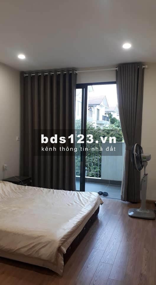 Bán Biệt thự Liền Kề Vinhomes Thăng Long 100m x 4 tầng, không gian thoáng, dân trí cao.