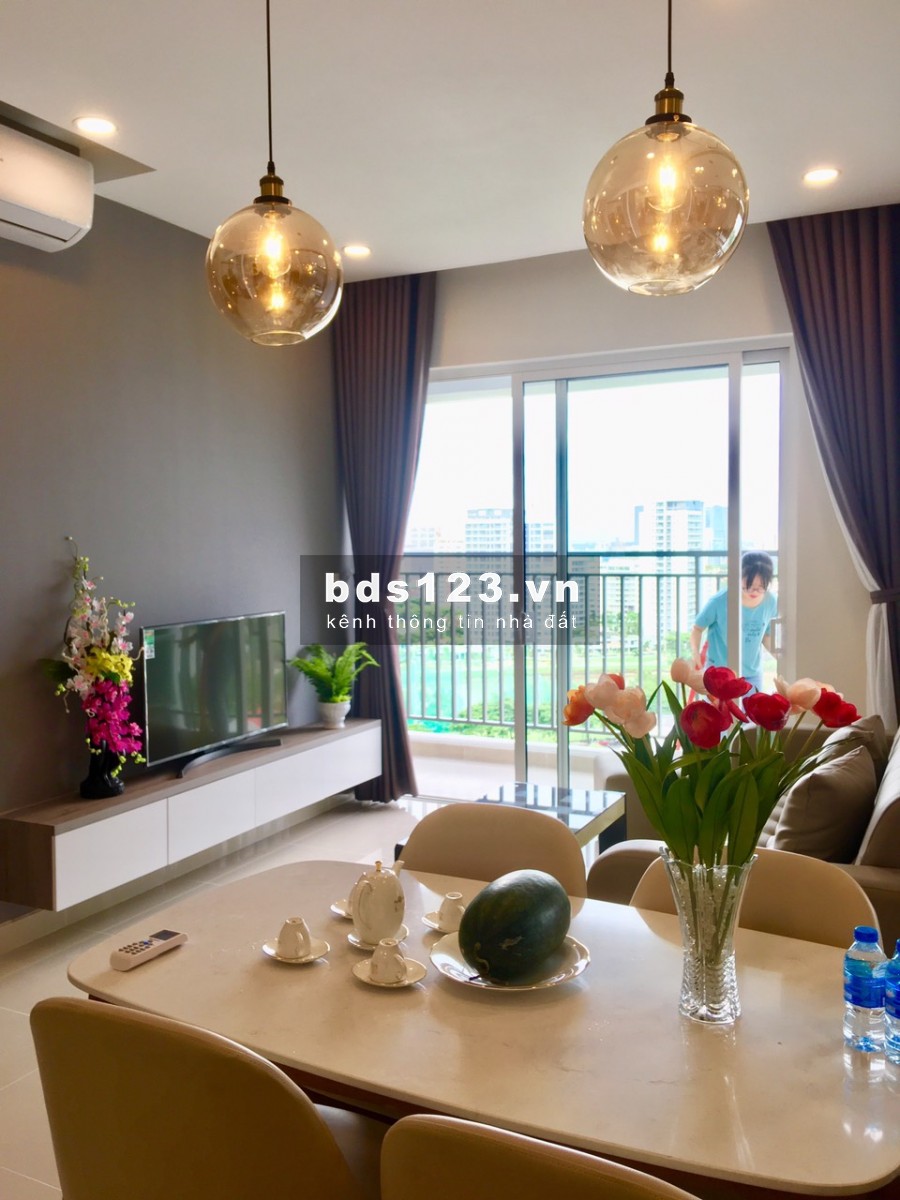 Cho thuê gấp CH Sunrise DT 70m2 2PN 2WC, full nội thất view sông,giá 12tr/tháng 0938011552