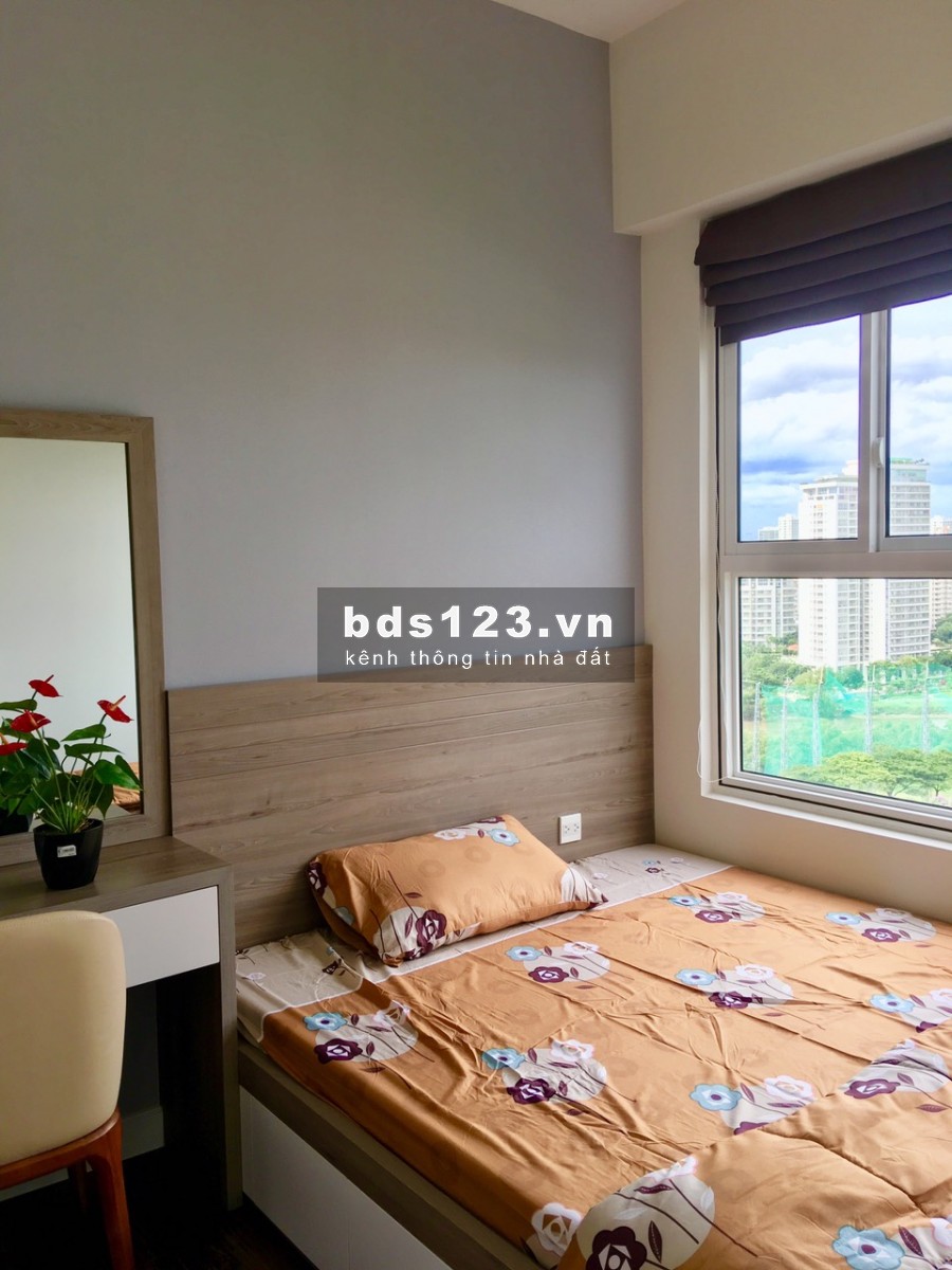 Cho thuê gấp CH Sunrise DT 70m2 2PN 2WC, full nội thất view sông,giá 12tr/tháng 0938011552