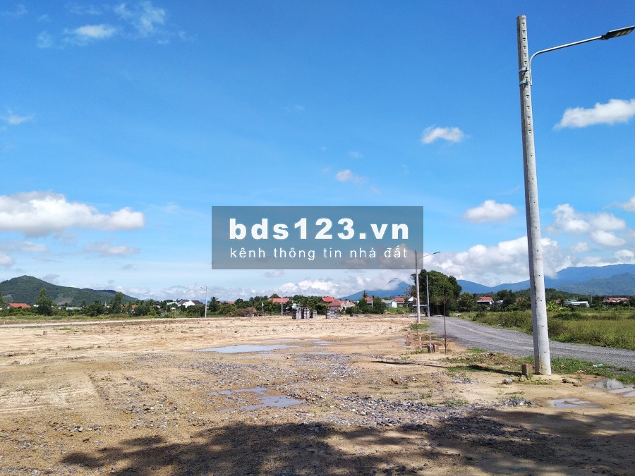 Chính chủ cắt lỗ Đất sổ đỏ ở Bình Lộc- Diên Khánh- Nha Trang