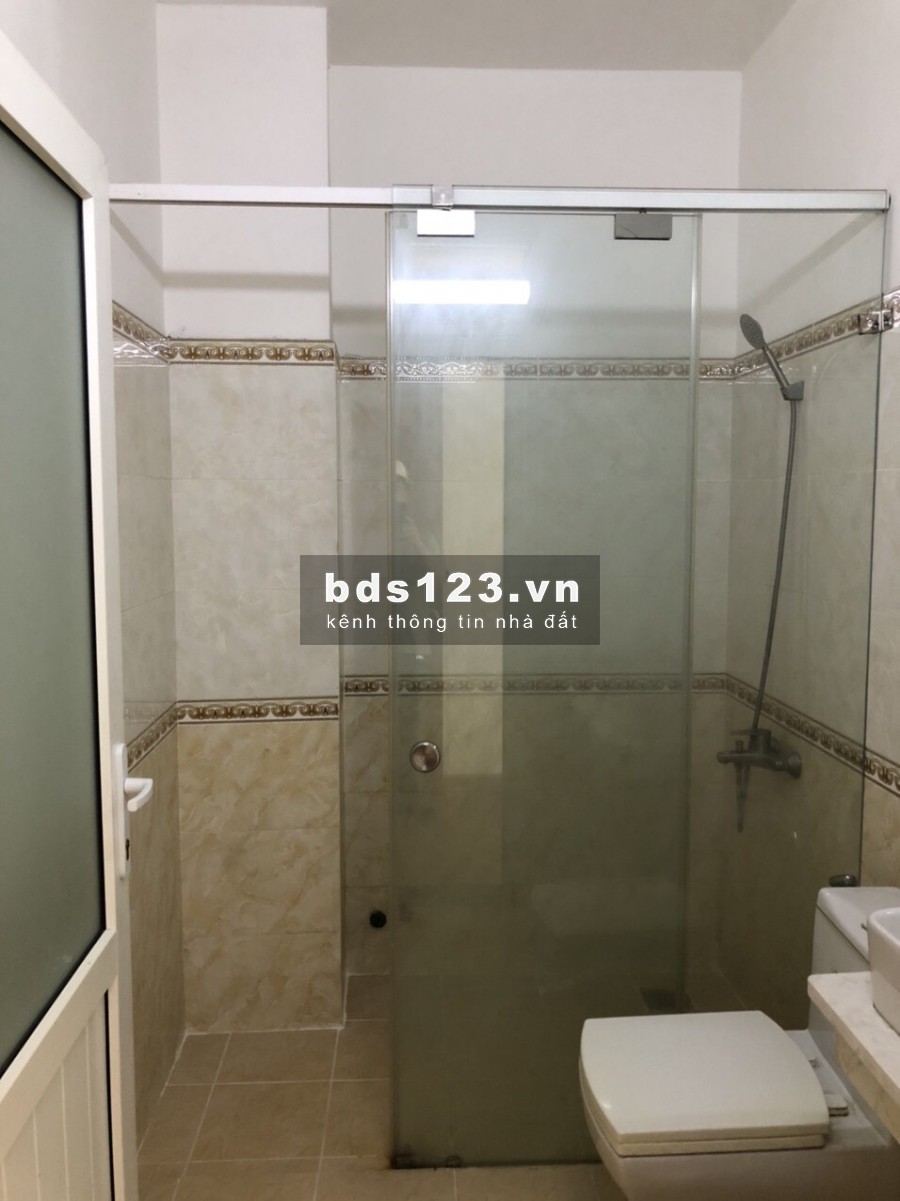 Bán gấp nhà 1 lầu DTSD 90m2, 2PN.giáp QL1- Bình Tân giá 1,927 tỷ
