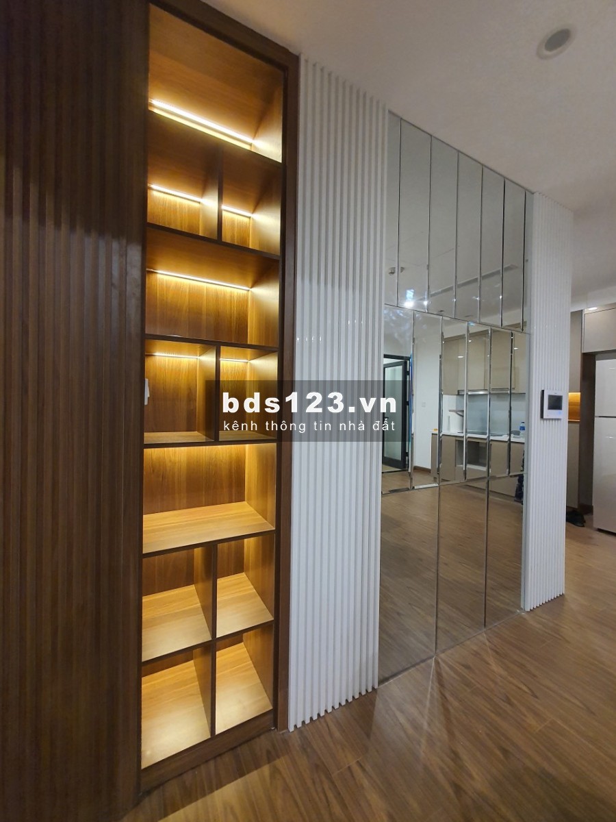 Căn góc thoáng mát 3PN 118m Vin West Point 4.4 tỷ 0985800205