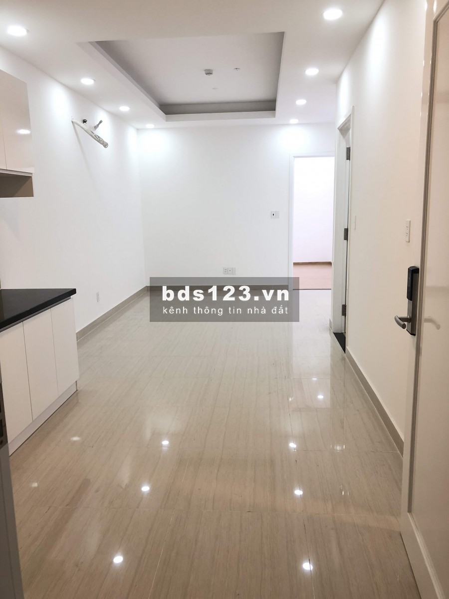 Cho thuê căn hộ 2PN,2WC 70m2 Moonlight Boulevard có nội thất cơ bản rèm ,máy lạnh ....