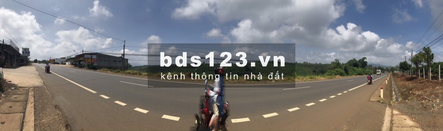 Đất sổ đó 840m2 ( có thổ cư)- sát Quốc lộ 20