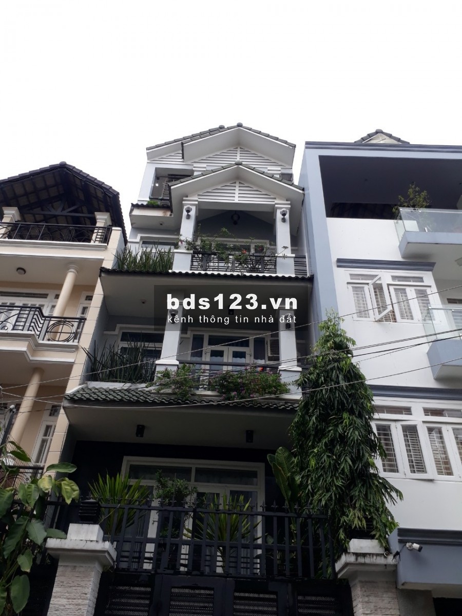Bán Nhà Hậu Giang, HXH, Phường 4, Tân Bình, 54m2, Giá 6 tỷ TL