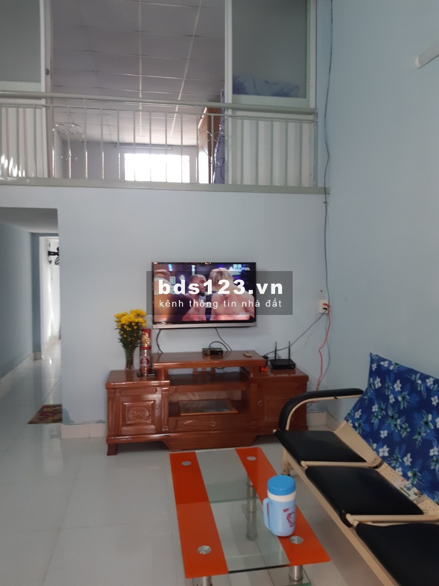 Cho thuê nhà nguyên căn mới, gần chùa Hoằng Pháp, 60m2, giá 3.5 triệu/tháng