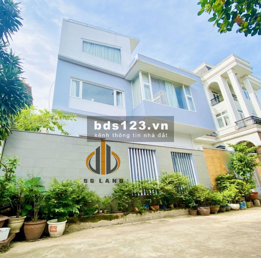 Cho Thuê Biệt thự Hiện đại sân vườn 250m2 Nguyễn Văn Hưởng Thảo điền Quận 2 MS:484