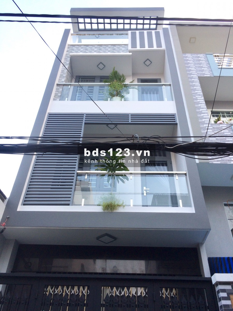 Chính chủ Bán Gấp Nhà MT khu Cư Xá Phú Bình - Lạc Long Quân, Phường 5, Quận 11, 1 trệt, 2 lầu sân thượng