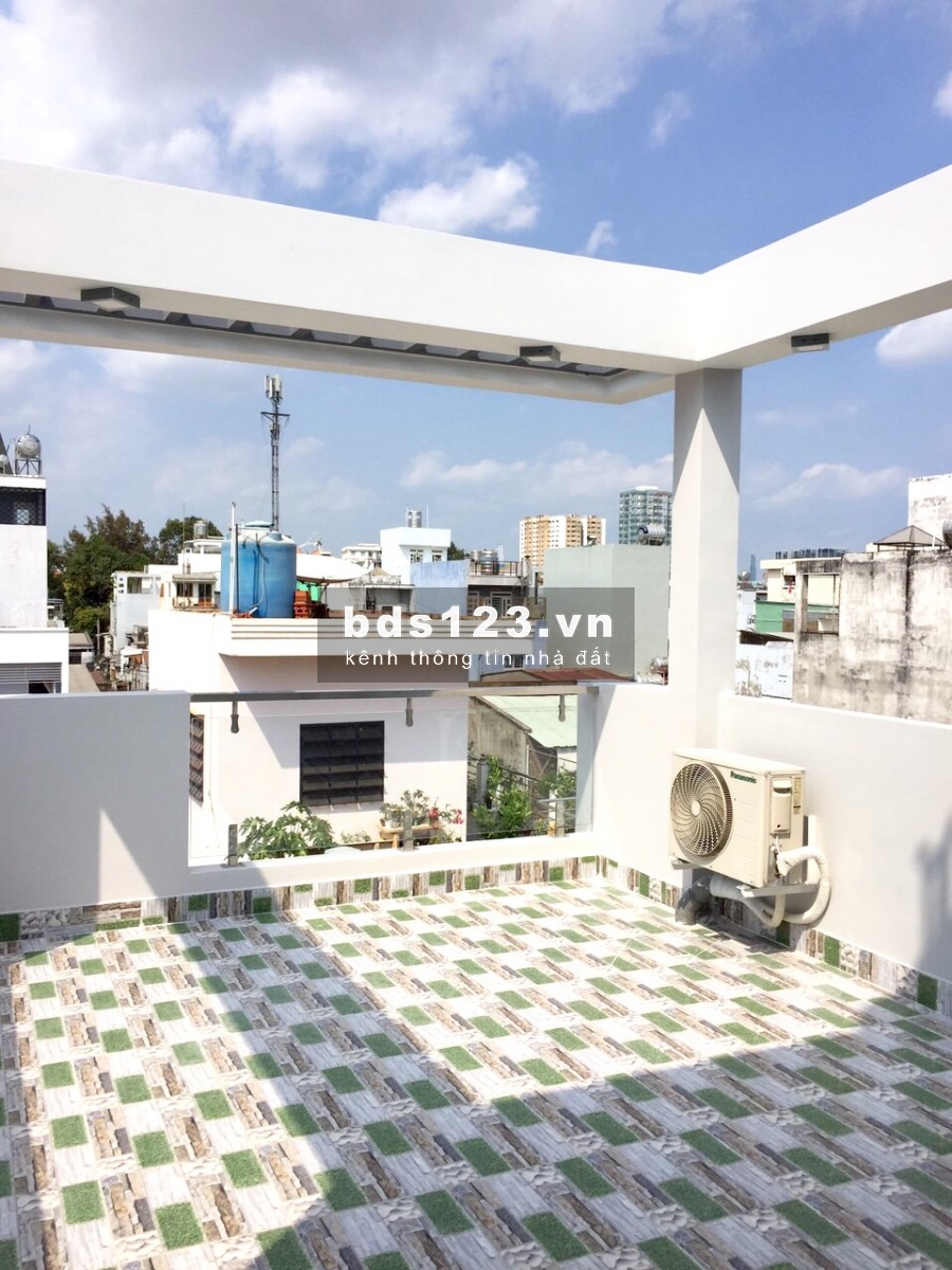 Chính chủ Bán Gấp Nhà MT khu Cư Xá Phú Bình - Lạc Long Quân, Phường 5, Quận 11, 1 trệt, 2 lầu sân thượng