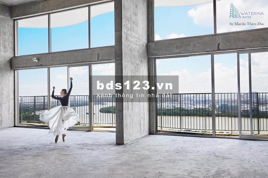 Siêu Phẩm Q2 Penhouse Waterina Suit 332m View toàn bộ sông