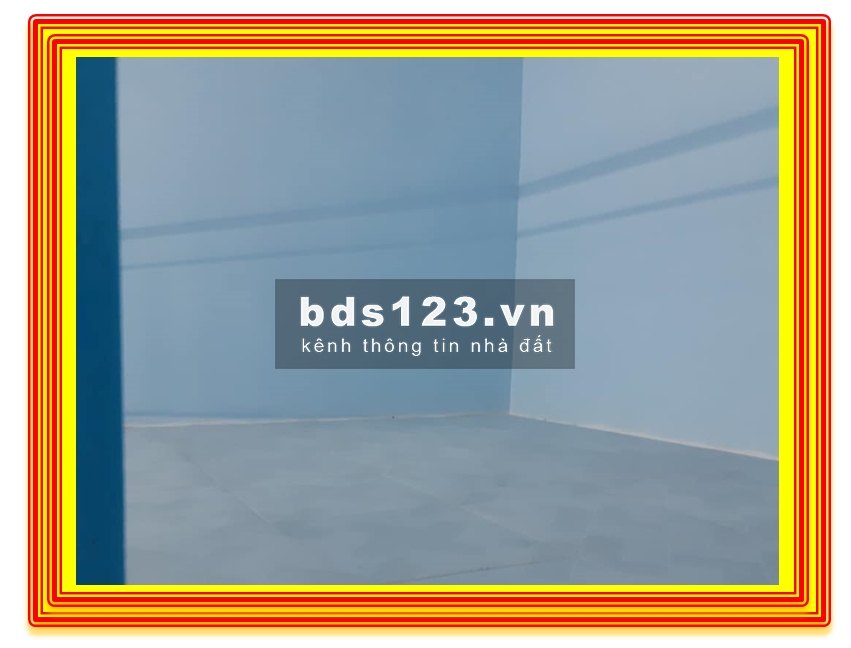 Phòng có thể vừa ở vừa buôn bán,nhà dạng kiot bán hàng, 1 trệt 1 lầu, đường oto 4tr/tháng